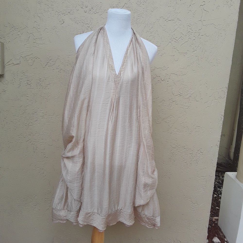 BCBG RUNWAY DRESS - Picture 5 of 8